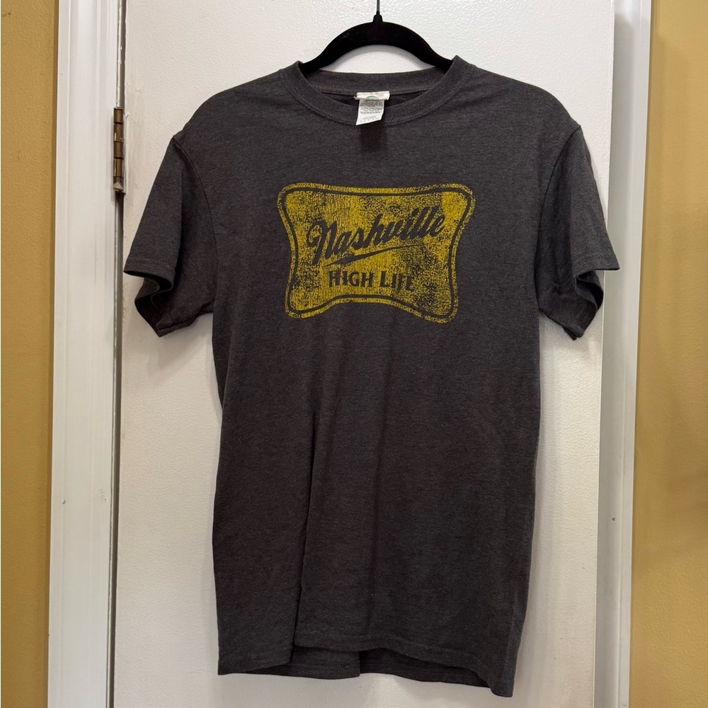 Gray Nashville Graphic T-Shirt! EUC